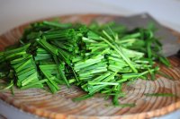 河虾炒韭菜的做法步骤2