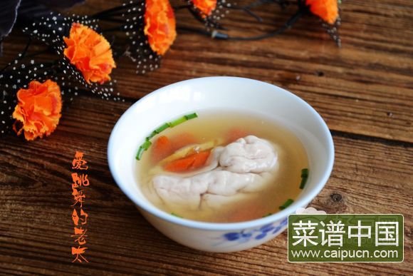 枸杞炖猪脑