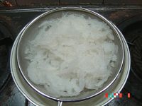 燕窝银耳养颜汤的做法步骤2