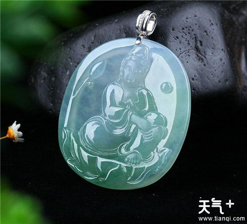 怎样判断玉与自己有缘 玉有灵性了啥表现