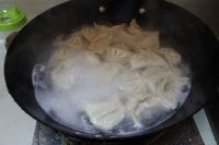 猪肉韭菜饺子的做法步骤23