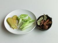 桂花熏乳鸽的做法步骤2
