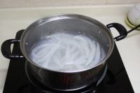 银鱼蘑菇汤的做法步骤2