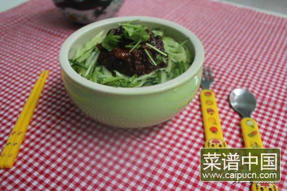 香菇炸酱面