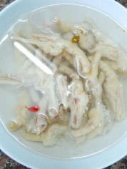 泡椒凤爪的做法步骤10
