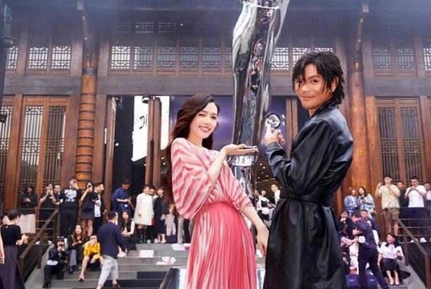 向佐否认郭碧婷怀孕是什么情况 向佐否认郭碧婷怀孕事情始末