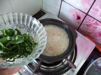 窝蛋牛肉粥的做法步骤6