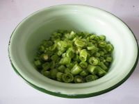 橄榄菜炒四季豆的做法步骤2