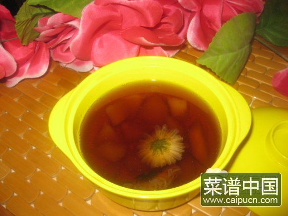 秋梨罗汉果菊花茶