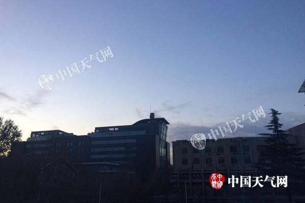 北京周日北风劲吹 下周初气温或创下半年来新低