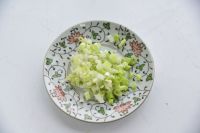 鸡蛋灌油条的做法步骤3