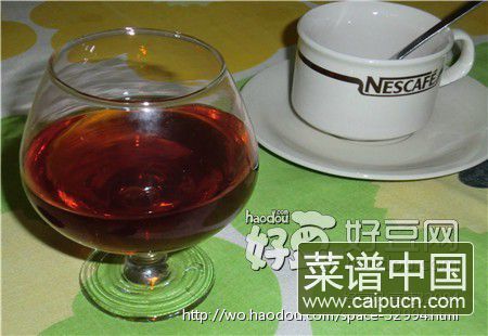 红葡萄酒