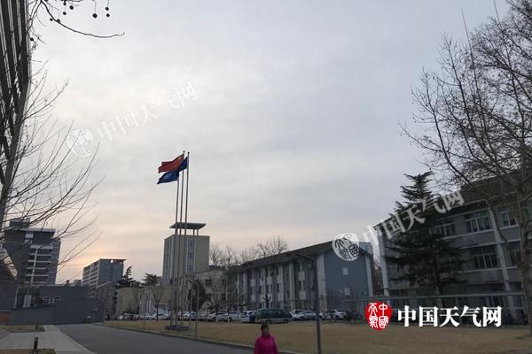 北京今降温5℃夜间跌破冰点 明起升温周五将创今年新高