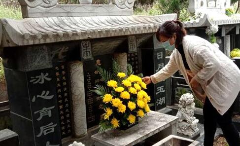 清明期间泉州泉港区群体祭扫活动 这些墓园路段交通管控