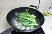 荠菜豆腐丸子汤的做法步骤11