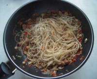 剁椒肉末粉条的做法步骤10