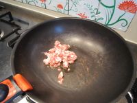 嫰姜肉汁炒酸豇豆的做法步骤2