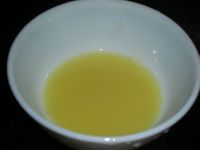 姜汁鲜奶炖蛋的做法步骤4