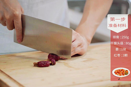 猴头菇排骨汤做法大全 猴头菇排骨汤的作用