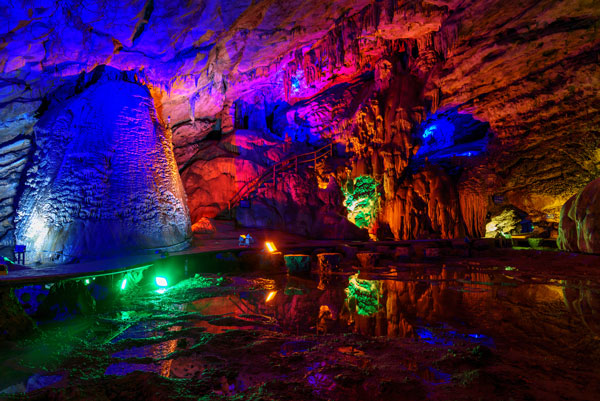 桂林银子岩好玩吗 桂林银子岩门票价格