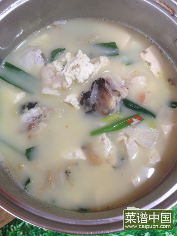 鱼头豆腐汤