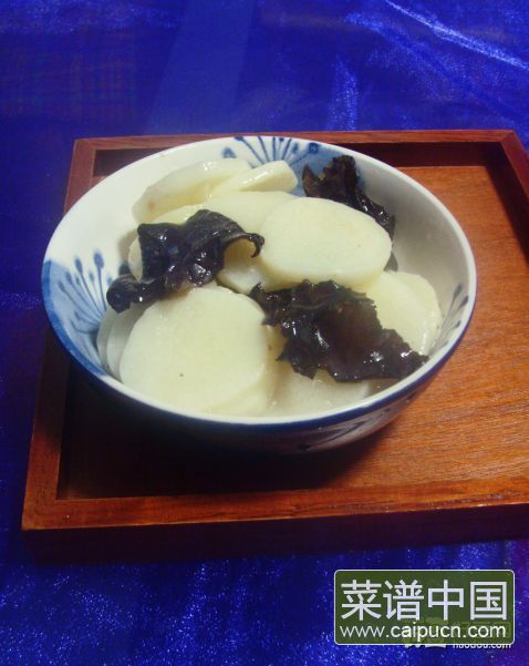黑木耳炒山药