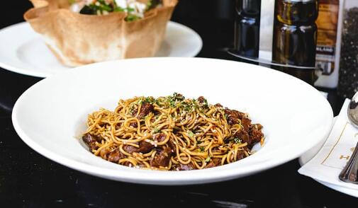 冬至饺子夏至面的由来 冬至饺子夏至面是为了纪念谁