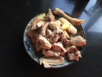 木耳山药栗子鸡的做法步骤1