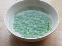 鲜虾蛋筒的做法步骤5