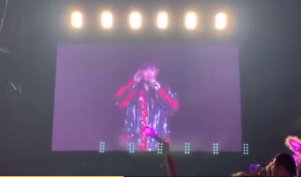 周杰伦让纪凌尘妈妈点歌是怎么回事 纪凌尘妈妈点了什么歌呢