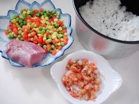 肉粒炒饭的做法步骤1
