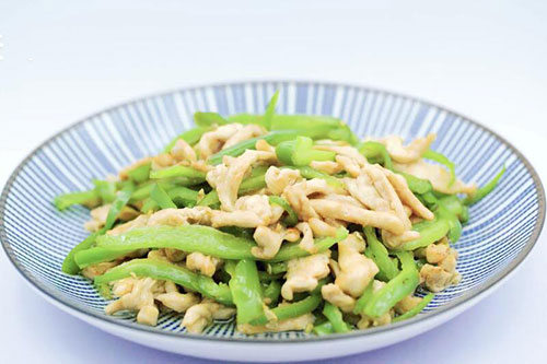 青椒鸡丝做法大全 家常青椒鸡丝的做法介绍