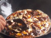 水煮泥鳅的做法步骤12