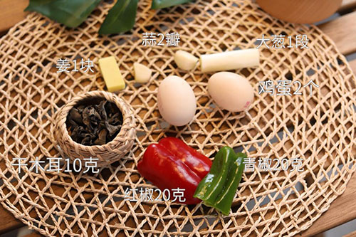木耳炒鸡蛋的做法 木耳炒鸡蛋怎么炒