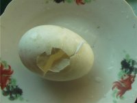 芹菜炒鹅蛋的做法步骤4