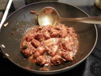 家常菜版三杯鸡翅膀的做法步骤5