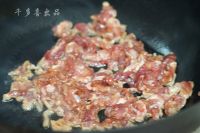 蒜苗炒肉的做法步骤5