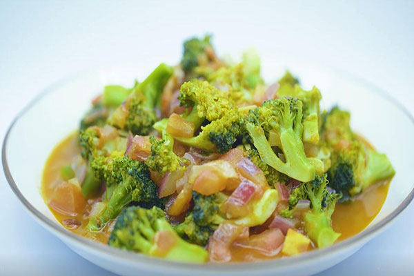 咖喱西兰花的做法 咖喱西兰花的家常做法