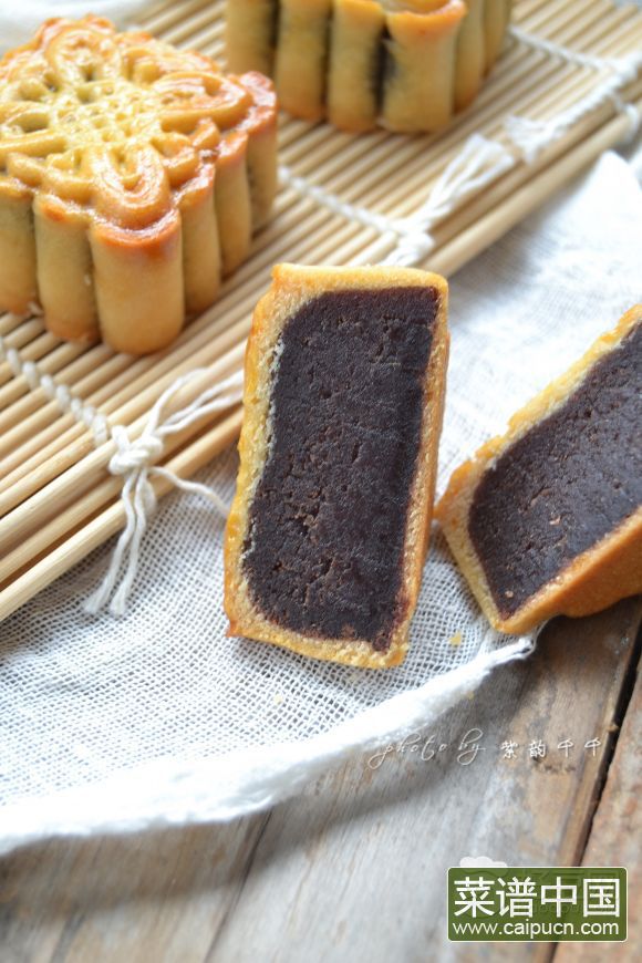 广式红豆沙月饼