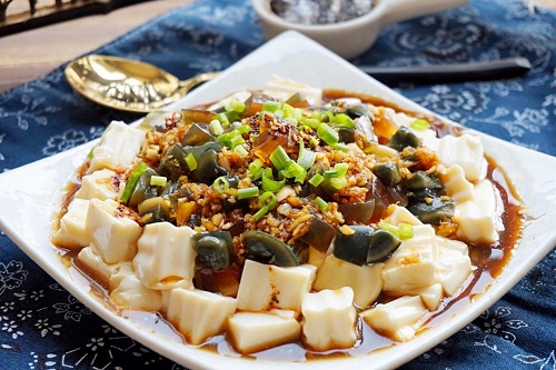 皮蛋豆腐的做法 家常皮蛋豆腐怎么做简单