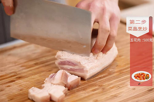 土豆红烧肉的做法 土豆红烧肉怎么烧