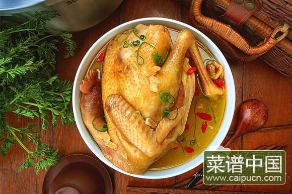 天麻核桃枸杞鸡汤