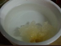 银耳薏仁汤的做法步骤1