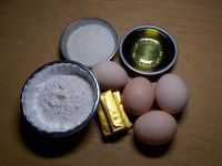 3D小黄人裱花蛋糕的做法步骤2