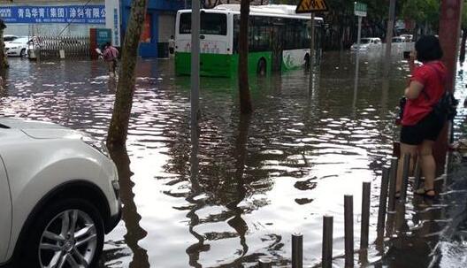 今年青岛降水偏多暴雨频繁 未来三天气温将回升至29℃