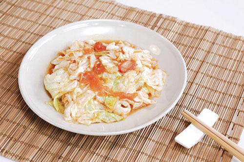 西红柿炒包菜的做法 家常西红柿炒包菜怎么做好吃