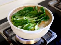 青菜豆腐汤的做法步骤4
