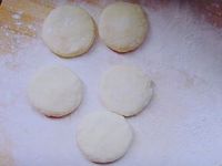 烫面炸糕的做法步骤8