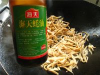 腊肉炒笋尖的做法步骤8