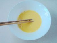 番茄鸡蛋饼的做法步骤3